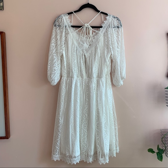 BNWT Pretty White Strappy Lacey Loose Fit Dress - Picture 6 of 11